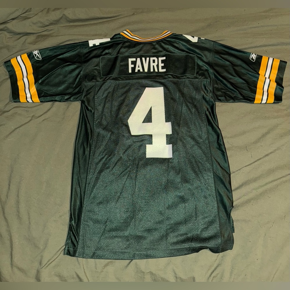 Authentic Reebok Brett Favre NFL Green Bay Packers Jersey (Size M)